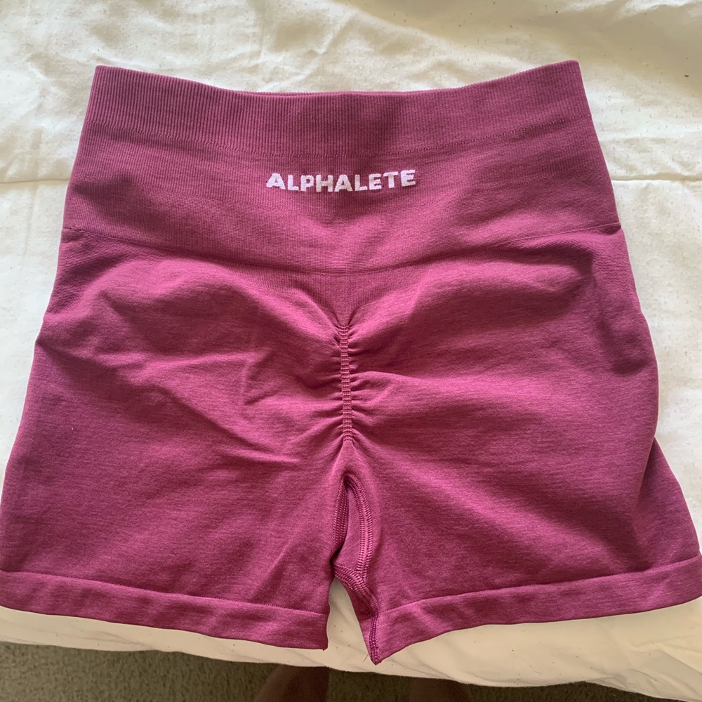 Alphalete Amplify shorts